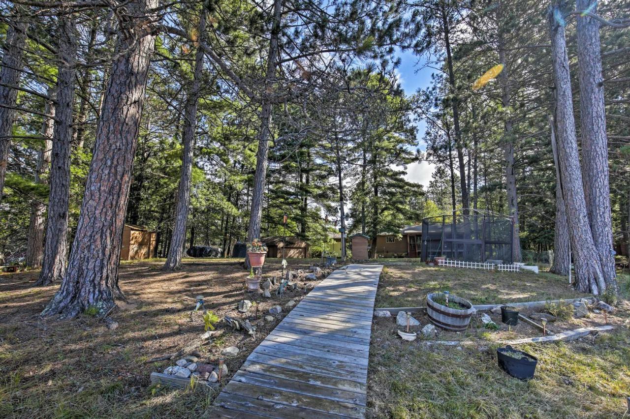 Lakefront Family Getaway With Private Deck And Dock! Conover Exterior photo