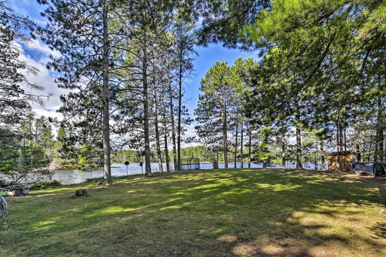 Lakefront Family Getaway With Private Deck And Dock! Conover Exterior photo
